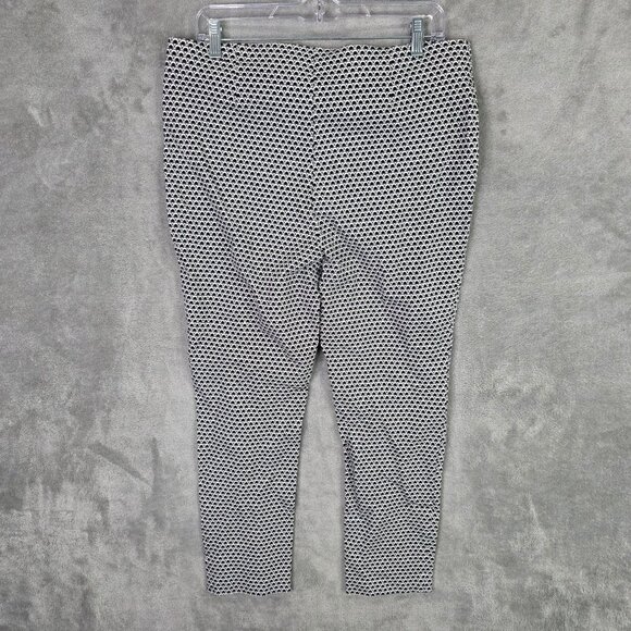 Womens Chico's So Slimming Black & White Geometric Print Pull-On Ankle Pants 1.5 - Picture 5 of 10